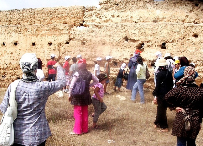 مجموعة مدارس شيراز في أمسية ثقافية تحت عنوان ثرات دكالة بين هاجس الاندثار واعادة الاعتبار 