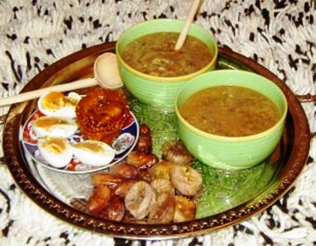 الحريرة.. هذا الحساء الذي لا يقاوم وجبة اساسية على مائدة إفطار المغاربة 