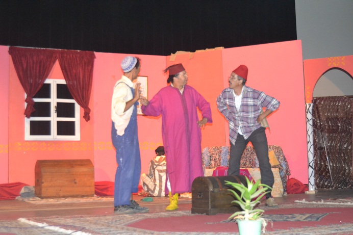 جمعية بريجة إبداع بالجديدة تقدم مسرحية البوعزيزي وتخرج الفن المسرحي الجديدي من سباته