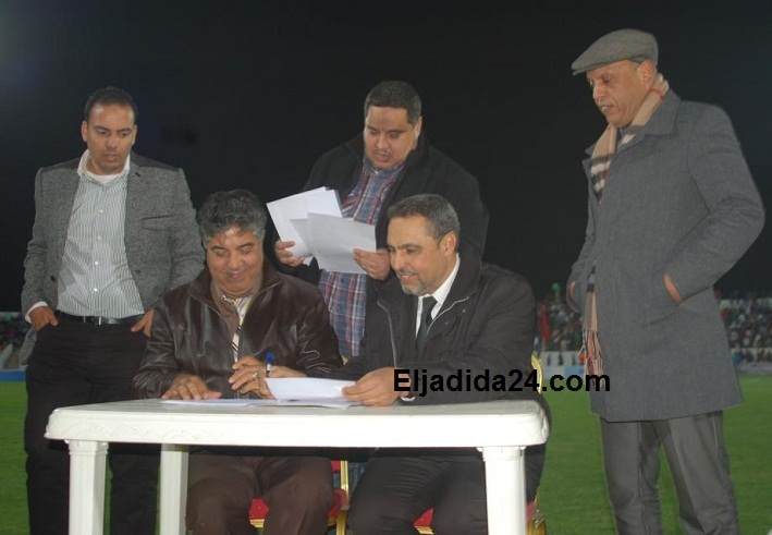 الإطار الوطني حسن مومن يوقع عقدا مع فريق الدفاع الجديدي خلفا للمدرب جواد الميلاني