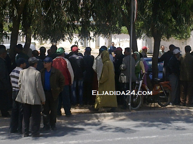 احالة عون سلطة و3 سيدات بأولاد فرج في حالة اعتقال أمام الوكيل العام بالجديدة بتهمة عدم التبليغ عن وقوع وفاة غير طبيعية - الجديدة 24