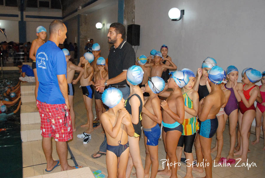 نادي الكهربائيين بالجرف الأصفر ينظم الأبواب المفتوحة لمدرسة السباحة لأطفال عمال شركة جليك