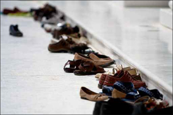الشرطة القضائية تلقي القبض على سارق أحذية المصلين بمساجد الجديدة