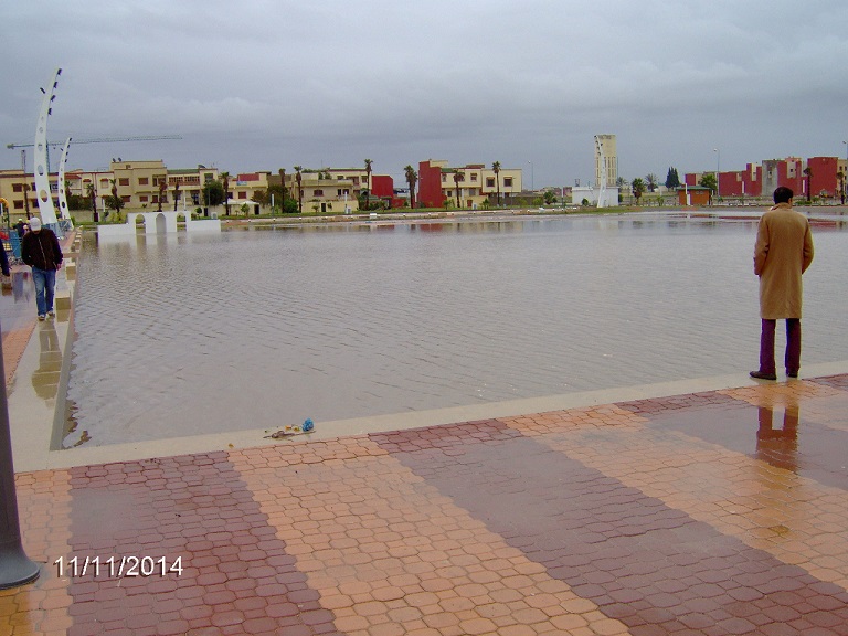 التساقطات المطرية تكشف أسرار البنية التحتية  لمدينة الزمامرة 