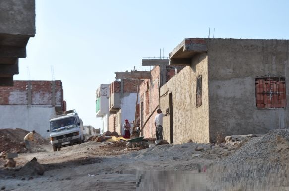 هل من اتفاقية شراكة تنموية شاملة لتأهيل المجمعات السكنية الملحقة  بالمدار الحضري لمدينة الجديدة ؟