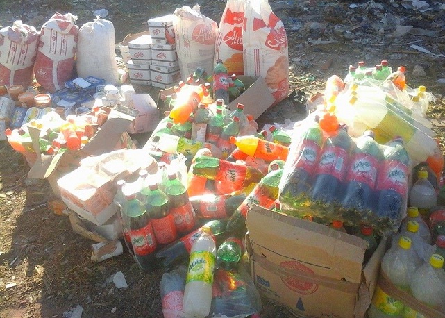 بالصور.. حجز وإتلاف كميات كبيرة من المواد الغدائية الفاسدة بمدينة البئر الجديد - الجديدة 24