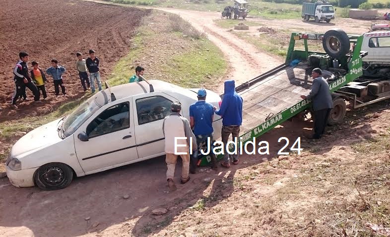 رجال حسني بنسليمان بأزمور والبئر الجديد يفكون لغز سرقة سيارتين بالجديدة + فيديو