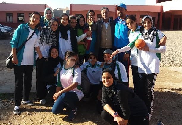 فريق ثانوية مولاي عبد الله لكرة إناث  يفوز  بالبطولة الاقليمية في مسابقة كرة اليد