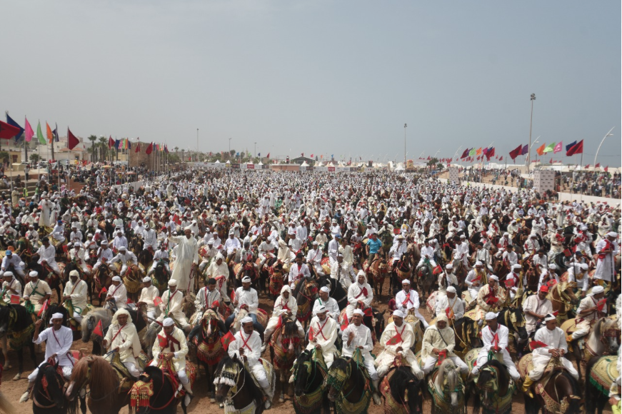 موسم مولاي عبد الله: انطلاق فعاليات الفروسية بمشاركة 1850 فارس موزعة على 126 سربة