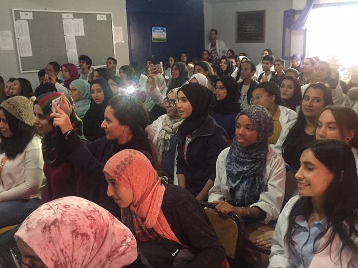 المعهد المتخصص للتكنولوجيا التطبيقية حي المطار بالجديدة يحتفي بعيد الاستقلال  