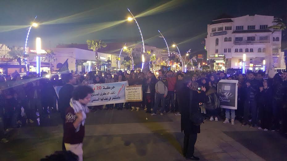 جمعويون يدعون الى وقفة صامتة بالشموع أمام مسرح عفيفي تنديدا بالعملية الارهابية بضواحي مراكش 