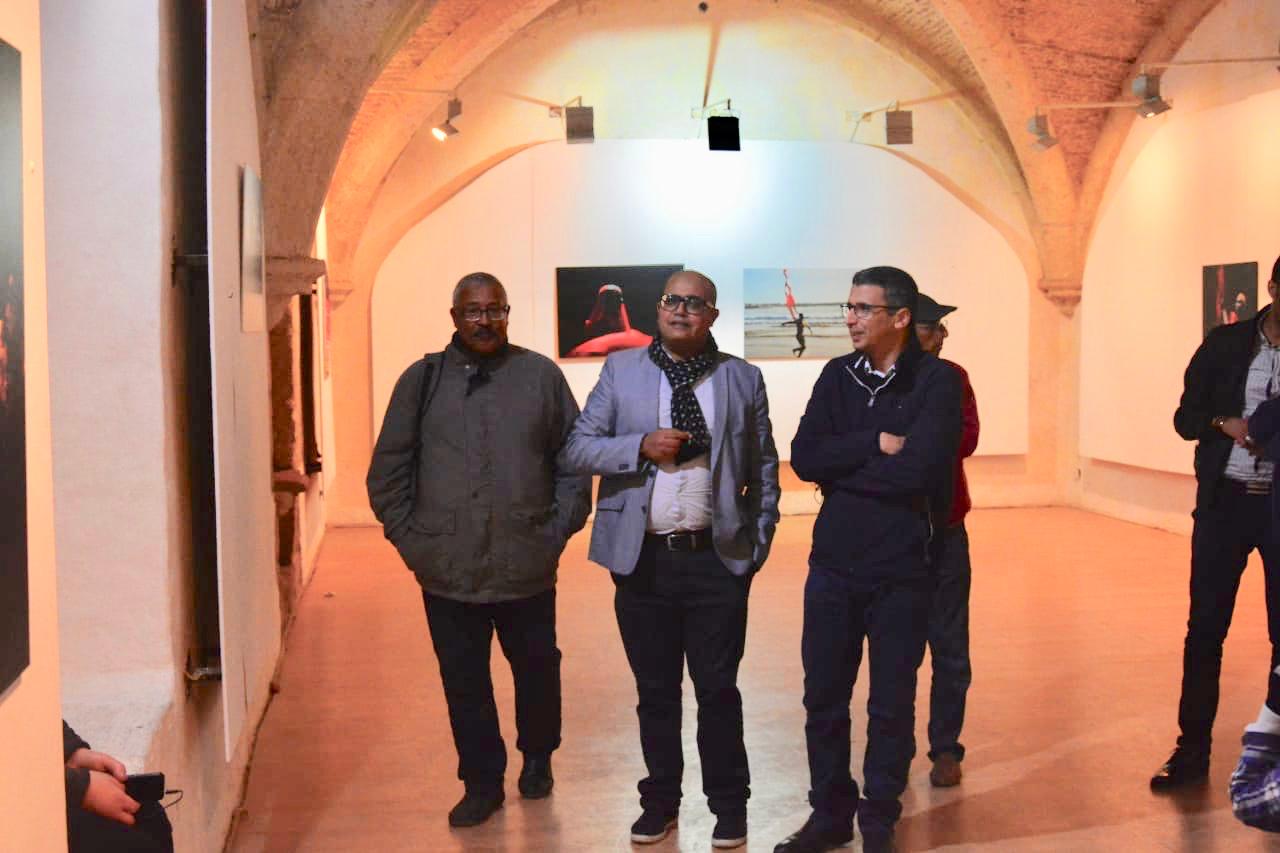 يوسف بن الحمدونية يعرض بالحي البرتغالي معرضا فنيا للصور الفوتوغرافية