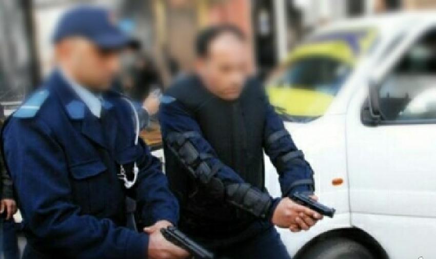 ضابط أمن يشهر سلاحه لتوقيف شقيقين خطيرين بسيدي بنور