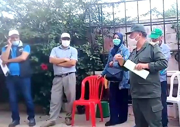 سلطات البئر الجديد تشن حملات تحسيسية بالمدينة وتأمر بمنع ''الكارطا'' وبث المباريات في المقاهي - الجديدة 24