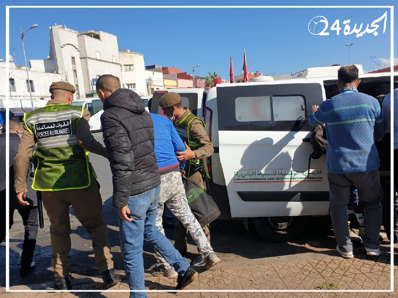 سلطات الجديدة تشن حملة واسعة لجمع المشردين بوسط المدينة  