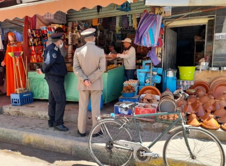 سلطات البئر الجديد تشن حملات لمراقبة الأسعار وجودة المواد الاستهلاكية 