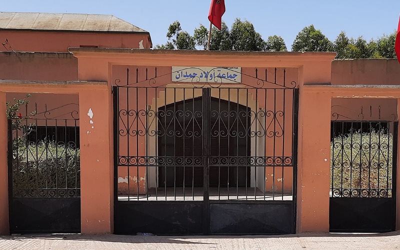 5 مستشارين بمجلس جماعة أولاد حمدان مطالبين بتوضيح تنازع المصالح بينهم و بين الجماعة