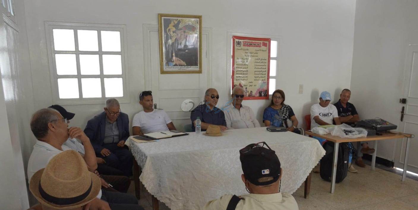 لقاء تواصلي بين أعضاء المكتب المديري لعصبة الدار البيضاء- سطات  للكرة الحديدية ورؤساء الأندية 