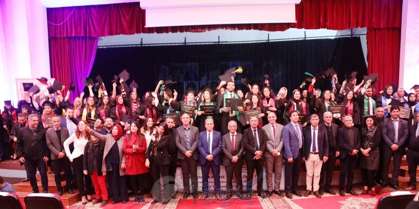 بالصور .. حفل تخرج الفوج الثاني عشر للمدرسة الوطنية للتجارة والتسيير بالجديدة - الجديدة 24