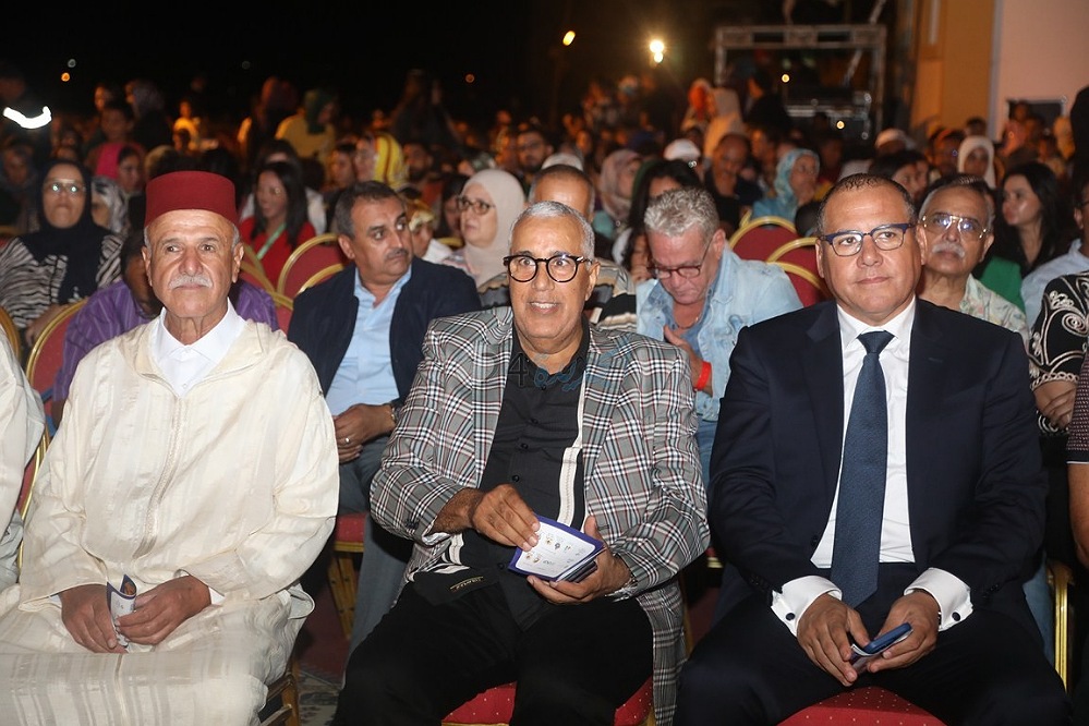 عامل الجديدة الأسبق معاذ الجامعي يستحضر ذكريات ملحونيات في افتتاح الدورة 11 للمهرجان بمدينة آزمور  