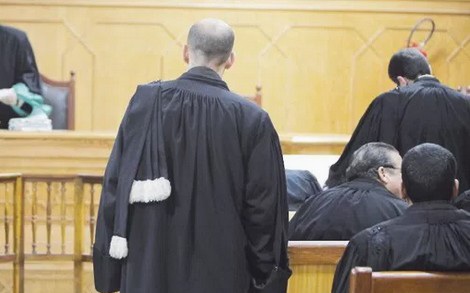 الحبس النافذ لكاتب مفوض قضائي بالجديدة متهم بالنصب على مقاول في 300 مليون سنتيم 