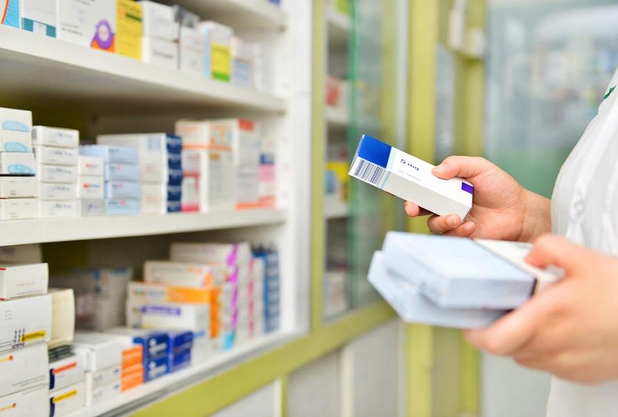 اختفاء أدوية داء السكري بصيدلية الجديدة  يثير قلق المرضى  ونقابل صيادلة الجديدة توضح 