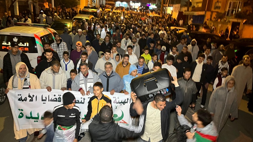 الجديدة : تنظيم مسيرة ليلية حاشدة تضامنا مع أهل غزة