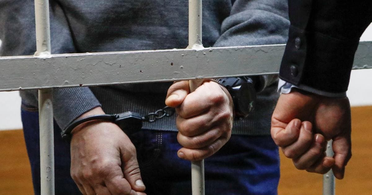مهرجان سبعة شموس سبعة أقمار في دورته 33 بأزمور والجديدةانتشار مقاهي الشيشة وتعاطي المخدرات على الطريق الجهوية 320 بين أزمور والبيضاء يثير القلقدرك أزمور يفكك عصابة إجرامية نفذت سرقات موصوفة بالجديدة وأزمورتجديد فرع حزب التقدم والاشتراكية بمدينة أزمور وسط حضور حزبي وجمعوي وازنقطار الجديدة البيضاء يدهس مسنًّا قرب محطة أزمور ويحوله إلى أشلاءجريمة قتل مروعة بجماعة سيدي علي بنحمدوش بإقليم الجديدة آزمور.. مولود نقابي جديد يعزز صفوف المنظمة الديمقراطية للشغل إدانة ناشط فيسبوكي بآزمور بالسجن النافذ بتهم تتعلق بالتهديد والابتزاز كلاب ضالة تجوب شوارع وأحياء مدينة ازمور مدرسة ابن حمديس بآزمور تحتفي بالسنة الأمازيغية  - الجديدة 24