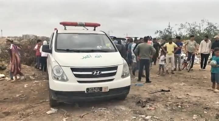 العثور على جثة خمسيني بمطرح النفايات القديم بحي الغزوة بوسط الجديدة جمعية مفتاح الخير تطلق صرخة بيئية لحماية الطحالب البحرية من الاستنزاف غير القانوني بإقليم الجديدةجماعة الجديدة تطلق صفقة لتهيئة شارع K في حي المطار بقيمة 185 مليون سنتيم عامل إقليم الجديدة يشيد بحضور التعاون الوطني في رواق المبادرة الوطنية للتنمية البشرية بساحة البريجةالبرلماني يوسف بيزيد يراسل وزير العدل ويطالب بترقية مركز القاضي المقيم بأزمور إلى محكمة ابتدائيةالجديدة : جائزة محمد الصديقي لسنة 2025 تمنح للدكتور ابراهيم المناري حزب البام يراهن على هشام عيروض في الانتخابات التشريعية المقبلة بإقليم الجديدةتجار السمك بالجديدة بين مطرقة واقع السوق وسندان اعتراض الساكنة وأصحاب العقارانتخاب نور الدين شبي كاتبا لنقابة الصيد البحري التقليدي والطحالب البحرية بالجديدة  .مجموعة مدارس إحسان بالجديدة تنظم مهرجانا ثقافيا تحت شعار: ''تراث الأجداد بيد الأحفاد' - الجديدة 24