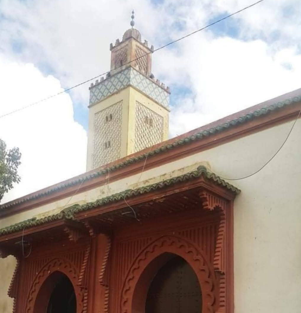 استمرار إغلاق مسجد الحسن الثاني بالجديدة بقرار من المندوبية الإقليمية للشؤون الإسلامية وسط دعوات الساكنة عامل الإقليم للتدخل