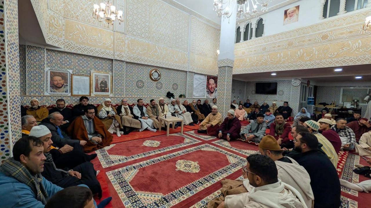 احتفاءا بذكرى 15 قرن على ميلاد النبي الأكرم..الطريقة القادرية البودشيشية تحيي ليلة جهوية كبرى بالجديدة 